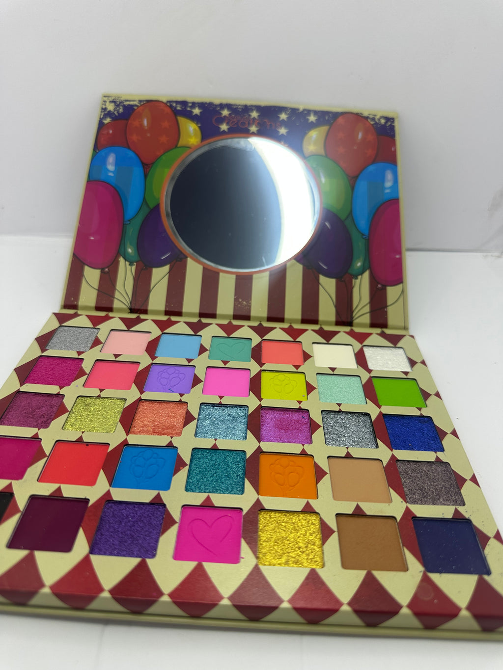 BEAUTY CREATIONS REMI CIRCUS CLOW EYESHADOW PALETTE