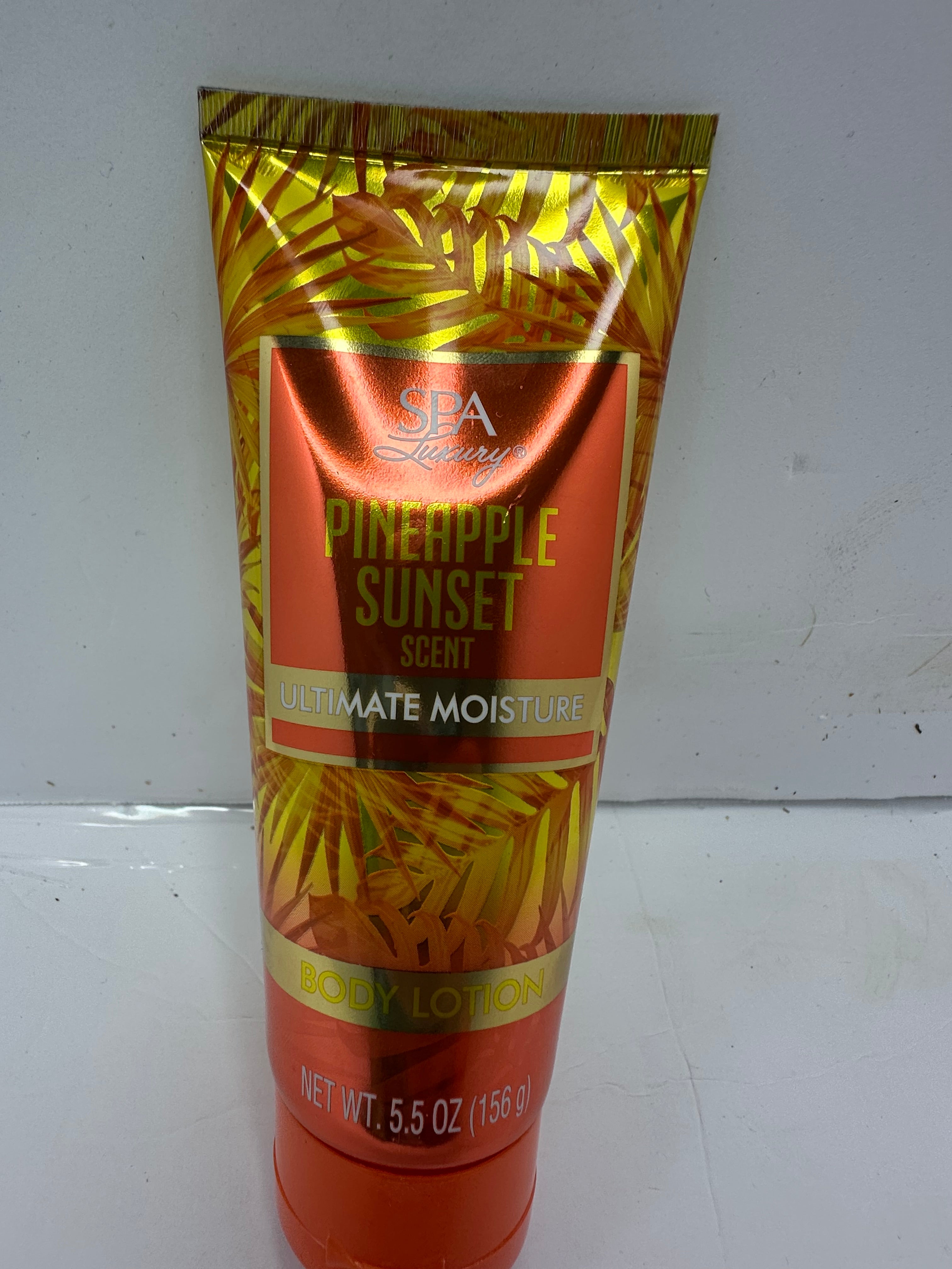 SET PINEAPLE SUNSET SPA LUXURY